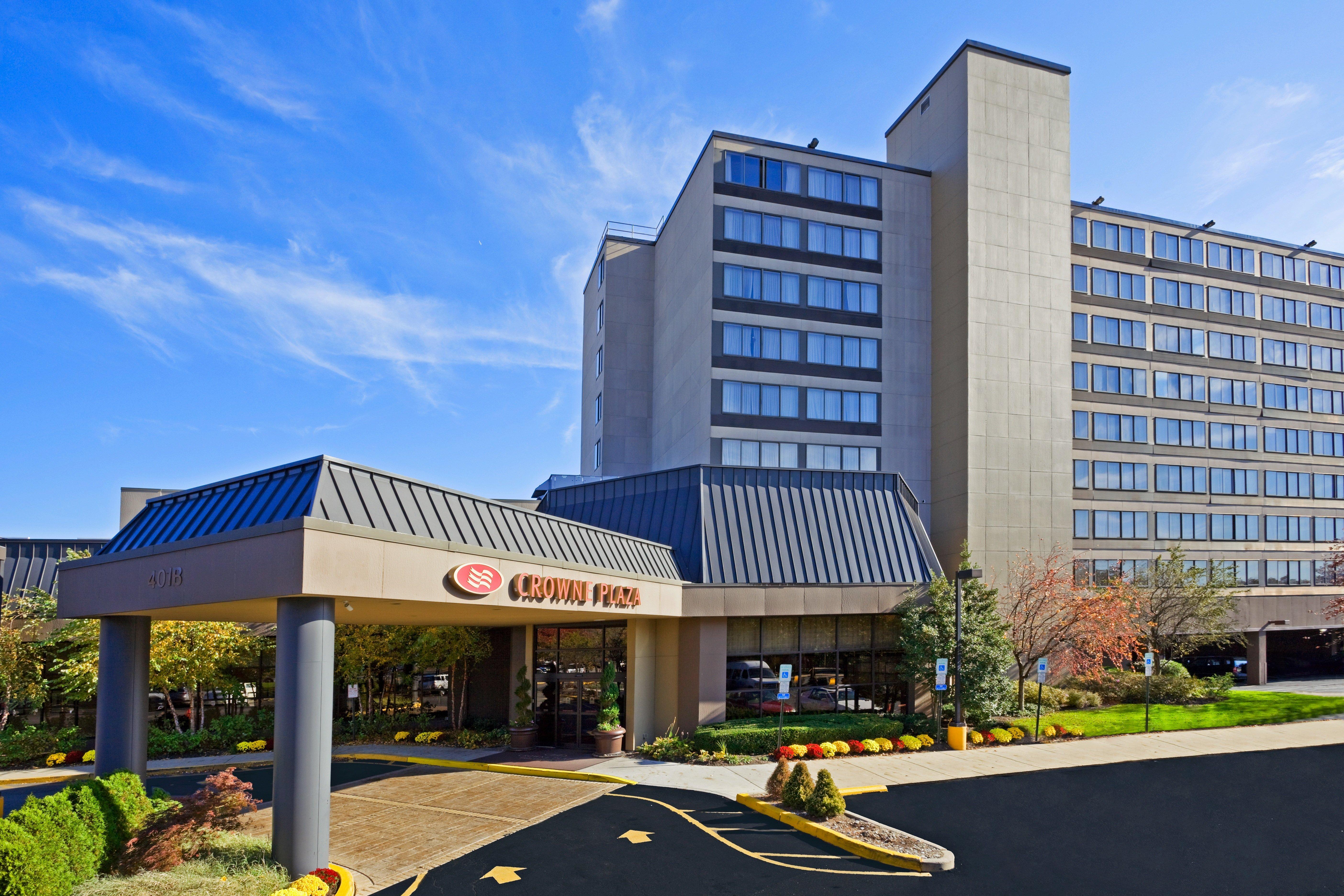 Crowne Plaza Englewood By Ihg Hotel Екстериор снимка