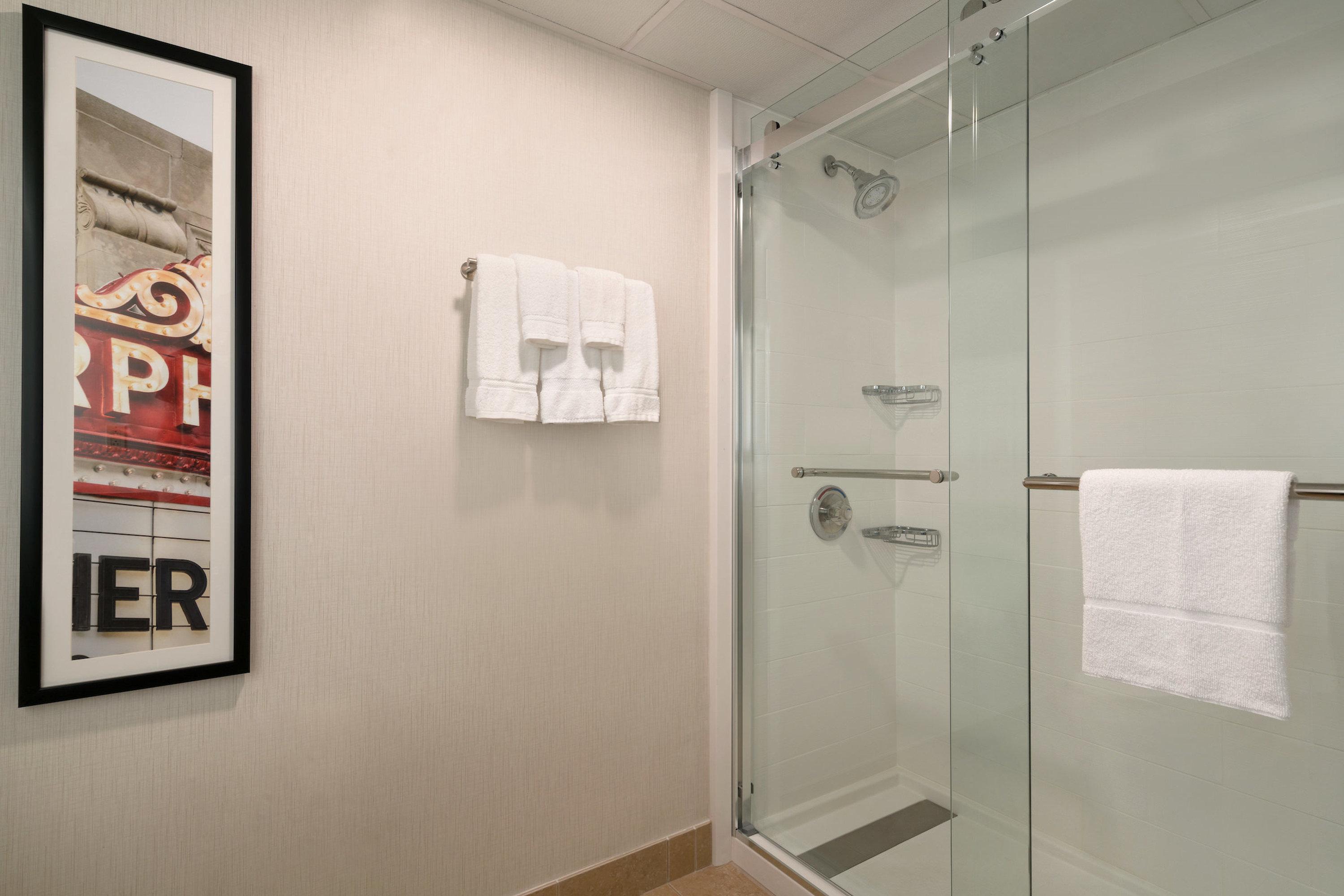 Crowne Plaza Englewood By Ihg Hotel Екстериор снимка